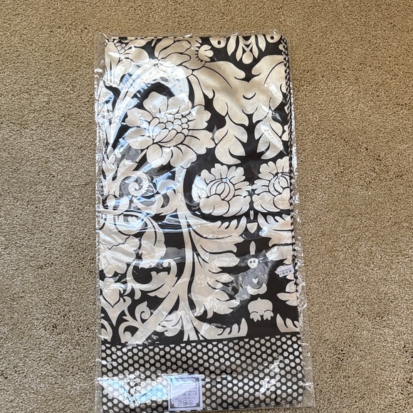 4 Colorful Patterned Scarves Set - Picture 2 of 5